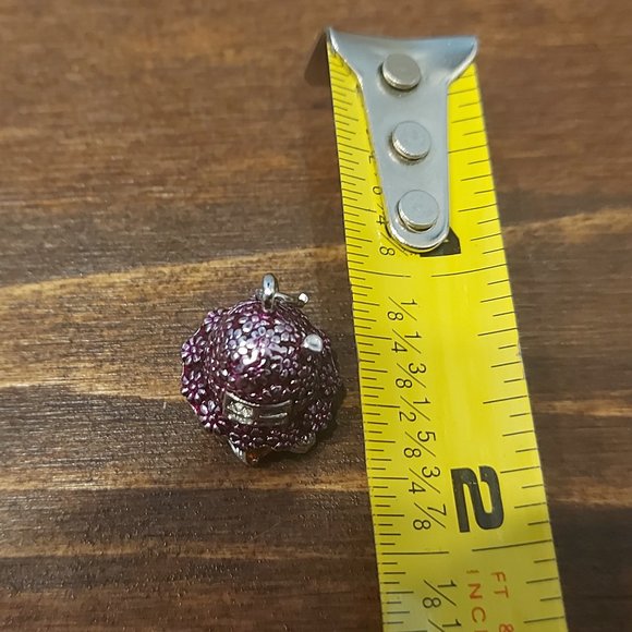 Vintage Sterling Silver Bunny Cottage Charm - Opens! - Picture 5 of 7